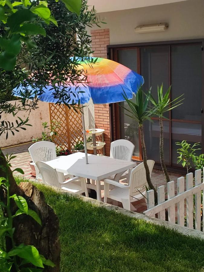 Bordoriva Apartamento Formia Exterior foto