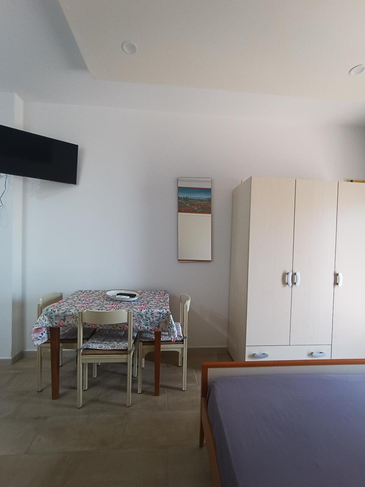 Bordoriva Apartamento Formia Exterior foto